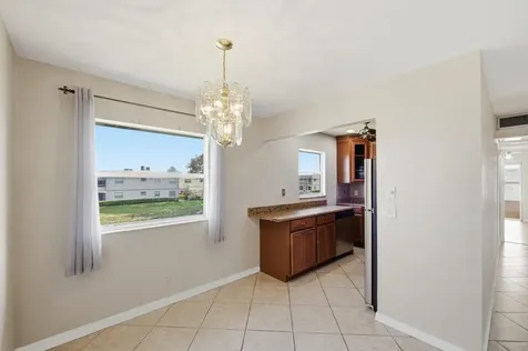 384 Saxony H Delray Beach FL 33446