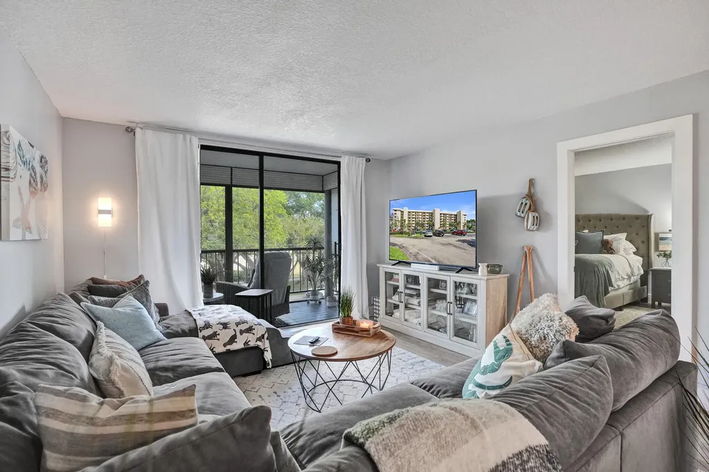 2400 Deer Creek Country Club Boulevard Deerfield Beach FL 33442