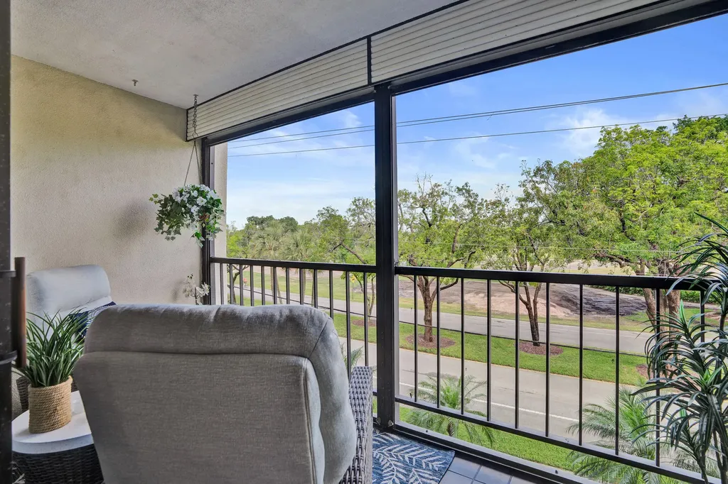 2400 Deer Creek Country Club Boulevard Deerfield Beach FL 33442