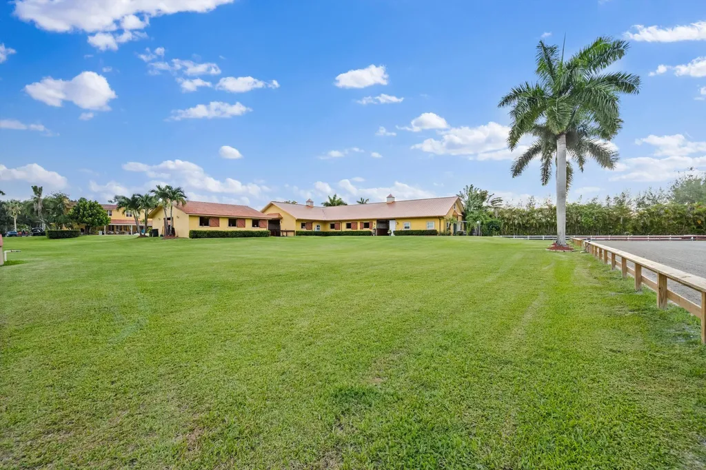 11861 Hawk Hollow Wellington FL 33449