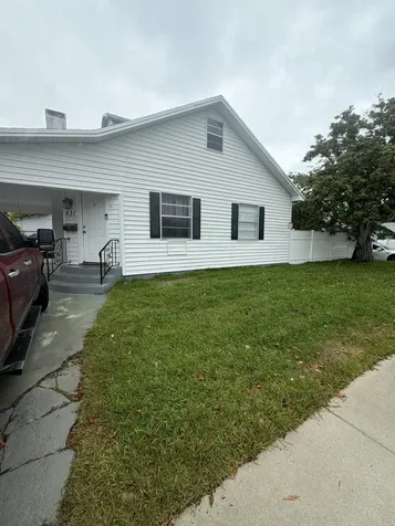 631 46th Street West Palm Beach FL 33407
