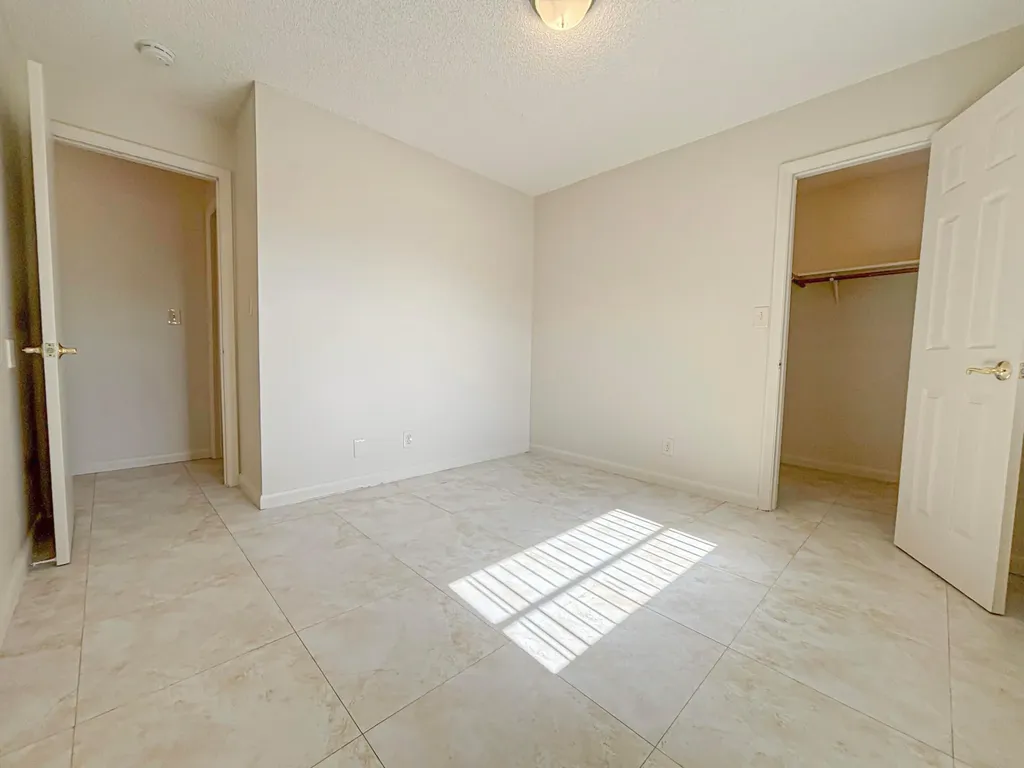 10901 NW 45th Street Coral Springs FL 33065