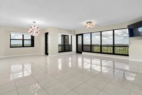 5000 N Ocean Boulevard Lauderdale By The Sea FL 33308