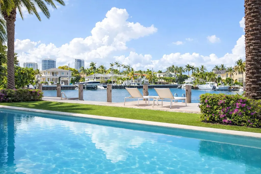 1605 SE 9th Street Fort Lauderdale FL 33316