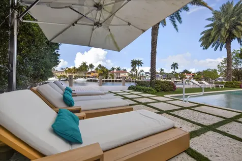 1605 SE 9th Street Fort Lauderdale FL 33316