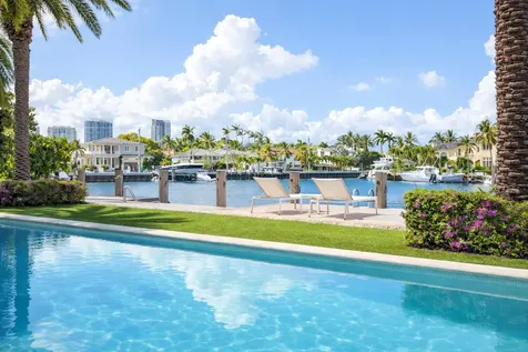 1605 SE 9th Street Fort Lauderdale FL 33316