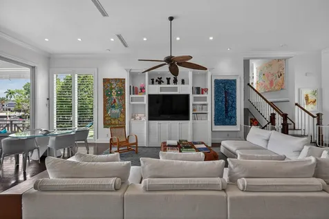 1605 SE 9th Street Fort Lauderdale FL 33316