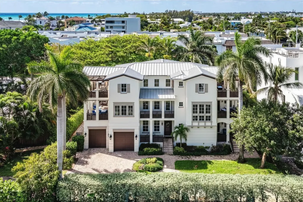 1108 Coconut Row Delray Beach FL 33483
