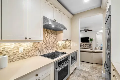1108 Coconut Row Delray Beach FL 33483