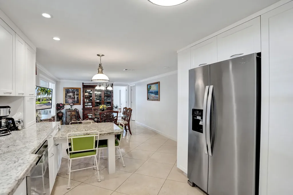 120 NW 53rd Place Pompano Beach FL 33064