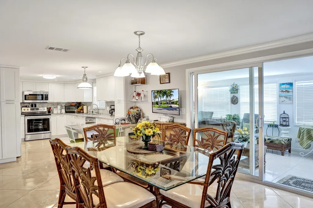 120 NW 53rd Place Pompano Beach FL 33064
