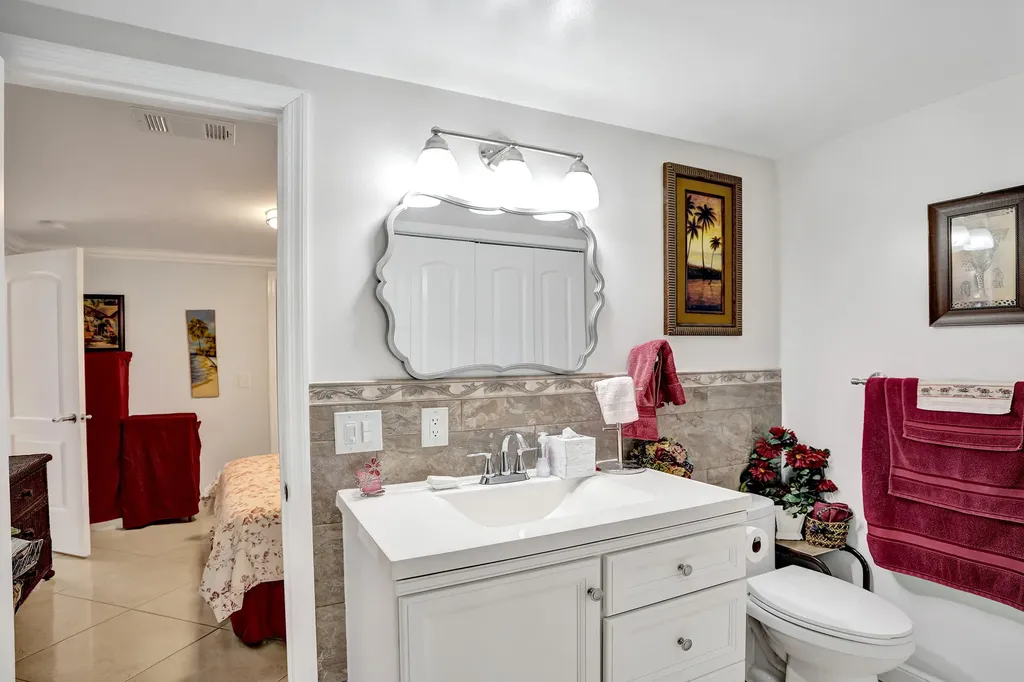 120 NW 53rd Place Pompano Beach FL 33064