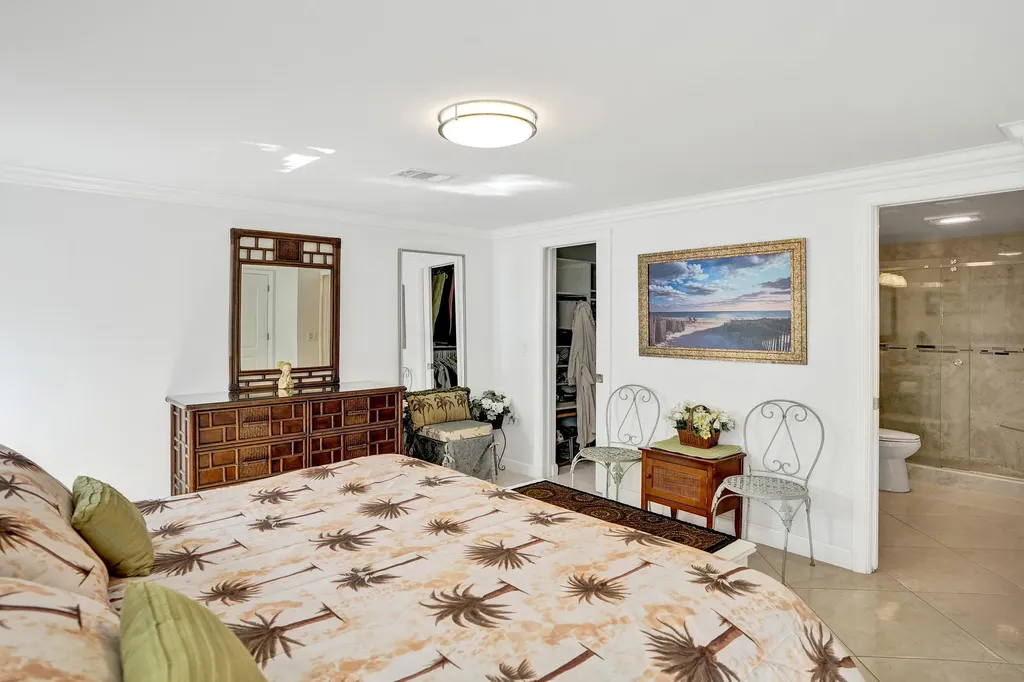 120 NW 53rd Place Pompano Beach FL 33064