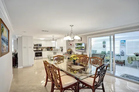 120 NW 53rd Place Pompano Beach FL 33064