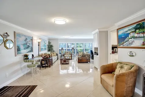 120 NW 53rd Place Pompano Beach FL 33064