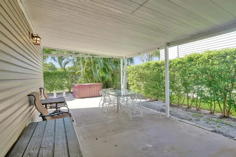120 NW 53rd Place Pompano Beach FL 33064