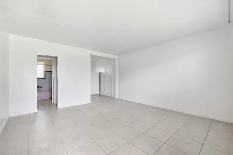515 NE 150th Street Miami FL 33161