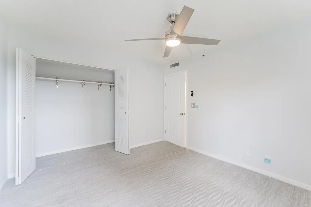 2217 Cypress Island Drive Pompano Beach FL 33069