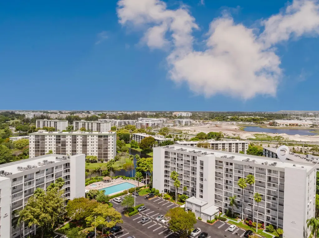 2217 Cypress Island Drive Pompano Beach FL 33069