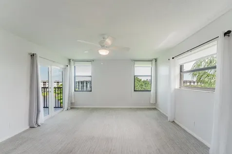 2217 Cypress Island Drive Pompano Beach FL 33069