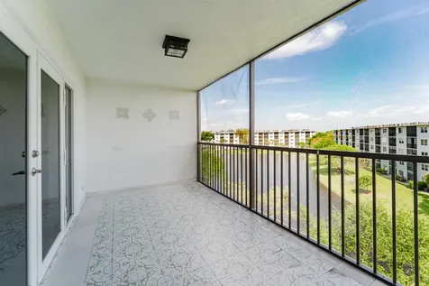 2217 Cypress Island Drive Pompano Beach FL 33069