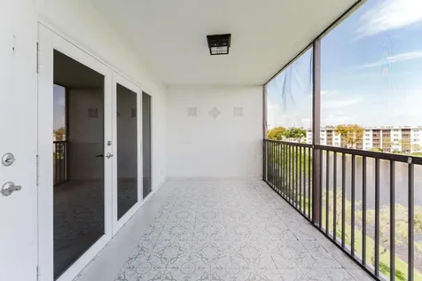 2217 Cypress Island Drive Pompano Beach FL 33069