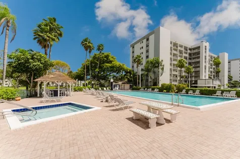2217 Cypress Island Drive Pompano Beach FL 33069
