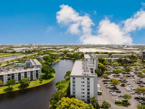 2217 Cypress Island Drive Pompano Beach FL 33069