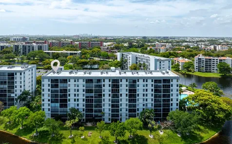 2217 Cypress Island Drive Pompano Beach FL 33069