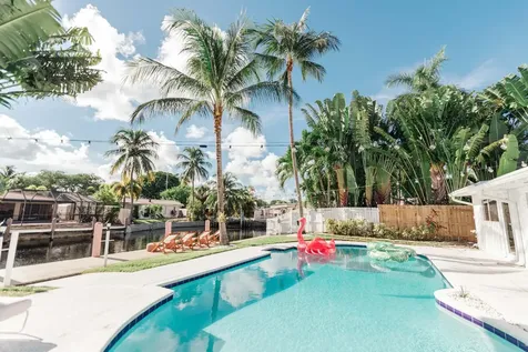 3057 NE 16th Avenue Oakland Park FL 33334