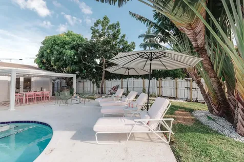 3057 NE 16th Avenue Oakland Park FL 33334