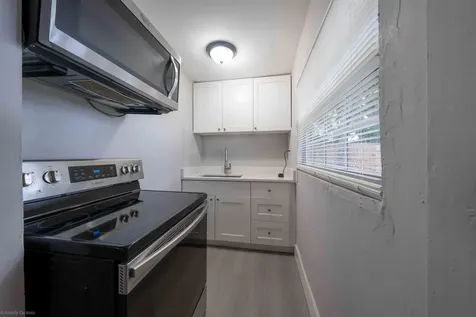 1220 NW 1st Avenue Fort Lauderdale FL 33311