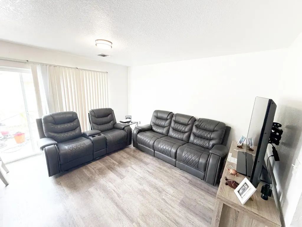 2769 NW 13th Street Pompano Beach FL 33069
