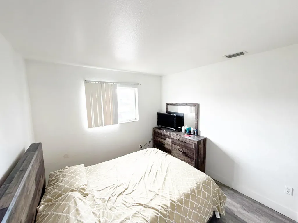 2769 NW 13th Street Pompano Beach FL 33069