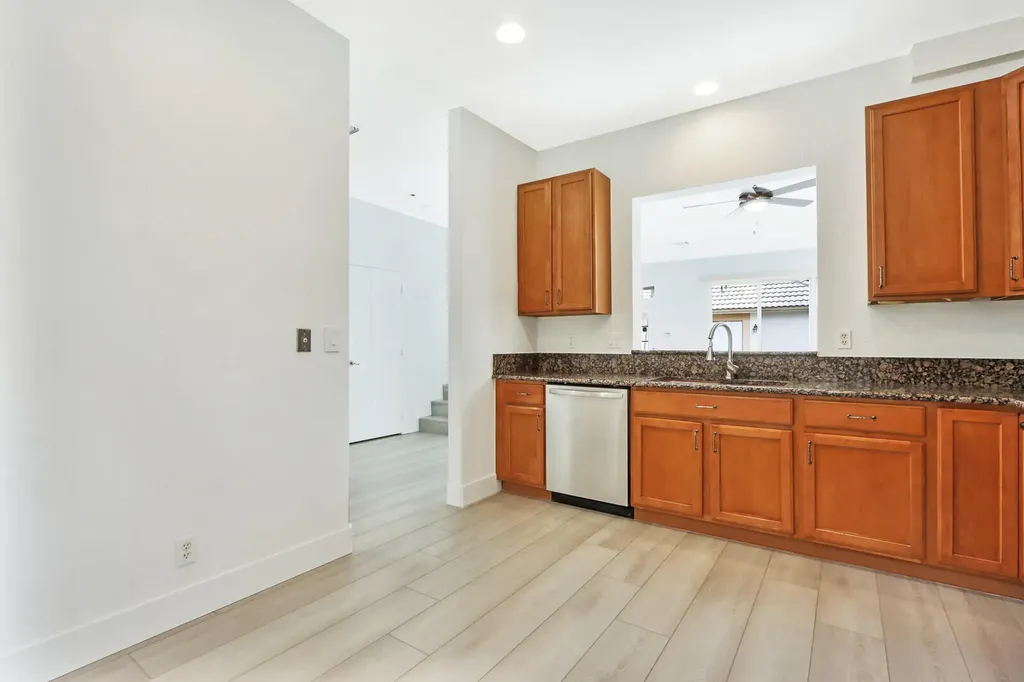 8021 Murano Circle Palm Beach Gardens FL 33418
