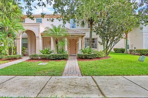 8021 Murano Circle Palm Beach Gardens FL 33418