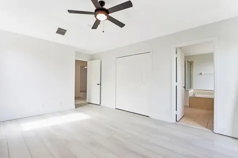 8021 Murano Circle Palm Beach Gardens FL 33418