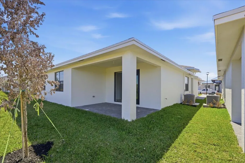 10715 NW Wilgrove Lane Port St Lucie FL 34987