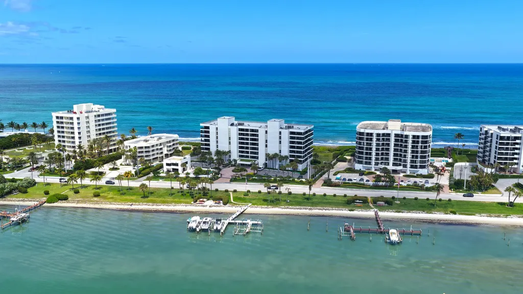 19900 S Beach Road Jupiter FL 33469