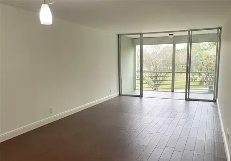9411 Evergreen Place Davie FL 33324