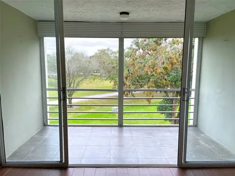 9411 Evergreen Place Davie FL 33324