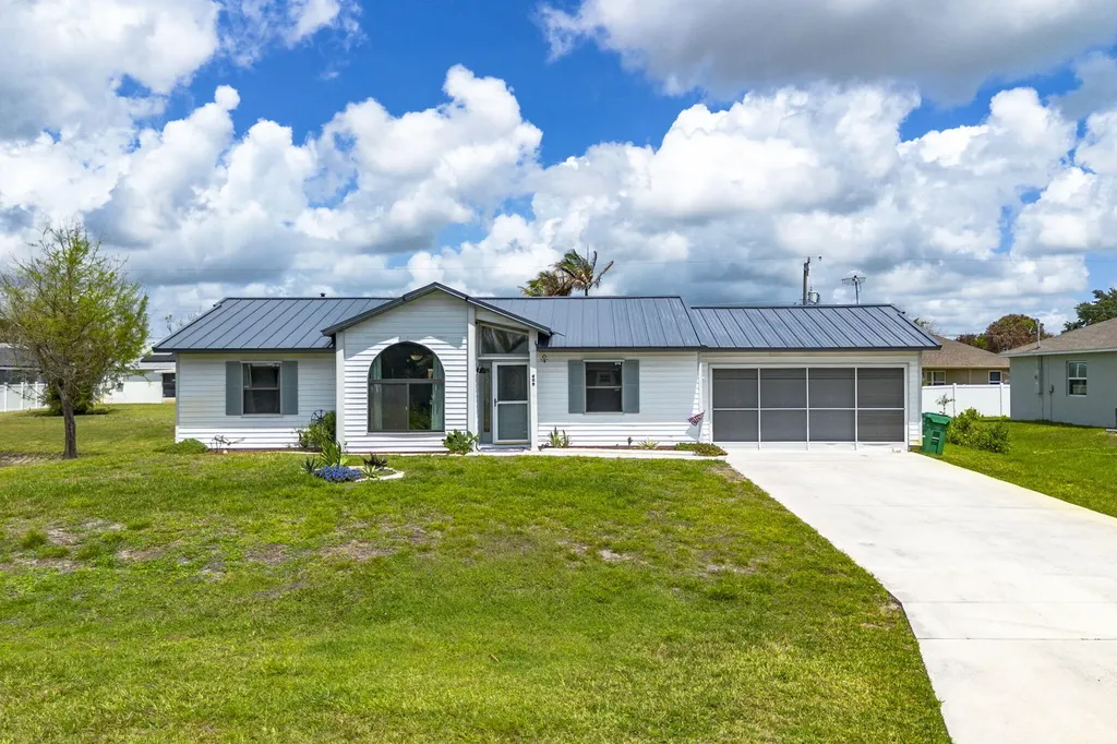 409 SW Voltair Terrace Port St Lucie FL 34984