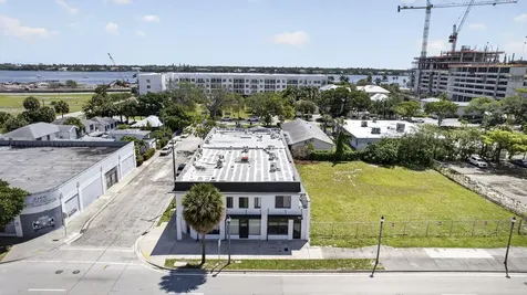 2032 N Dixie Highway West Palm Beach FL 33407