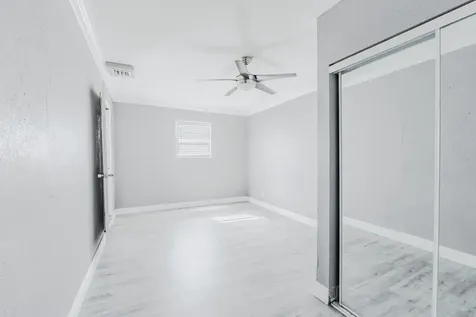 112 W 34th Street Riviera Beach FL 33404