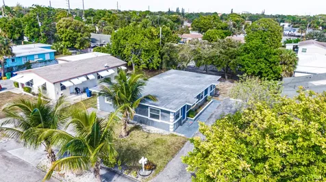 112 W 34th Street Riviera Beach FL 33404