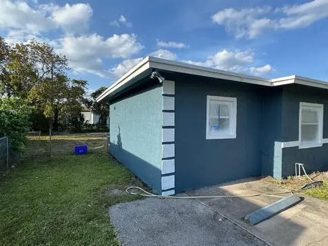 112 W 34th Street Riviera Beach FL 33404