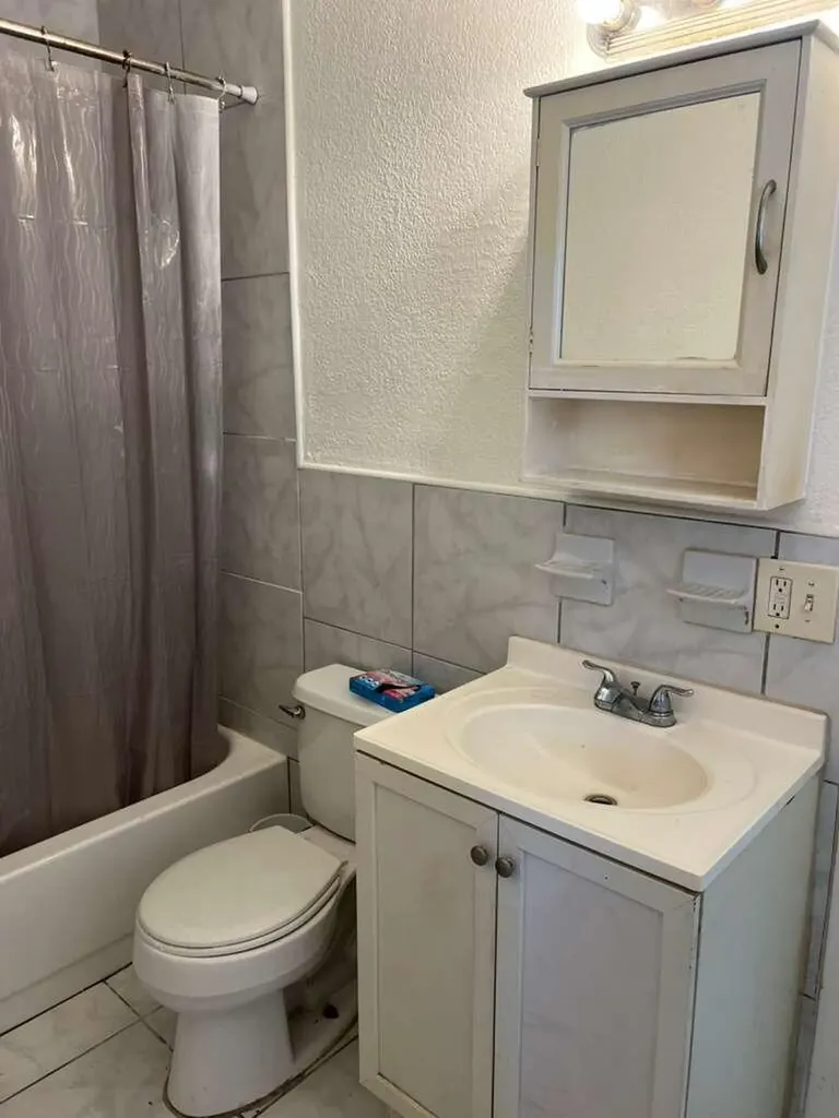 700 NW 3rd Avenue Fort Lauderdale FL 33311