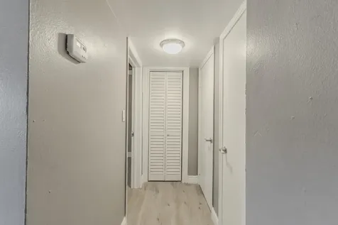 112 W 34th Street West Palm Beach FL 33404