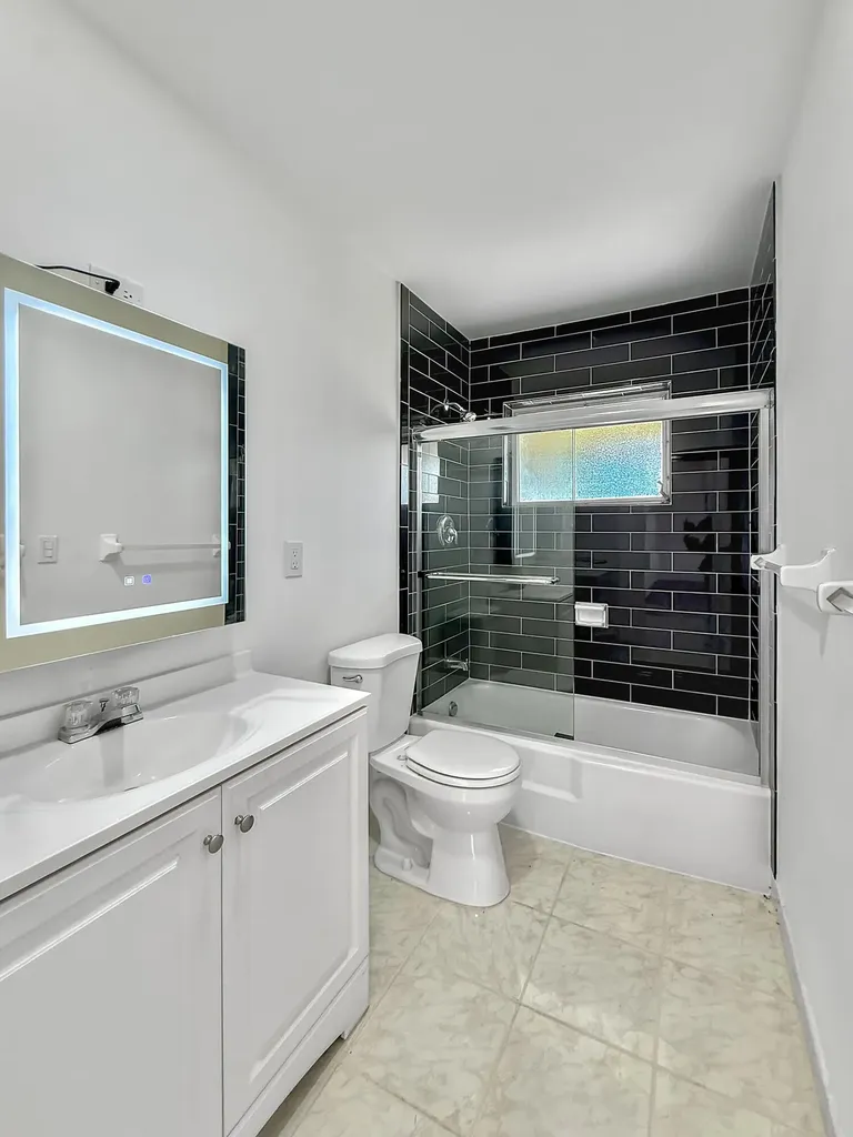 5263 Cresthaven Boulevard West Palm Beach FL 33415