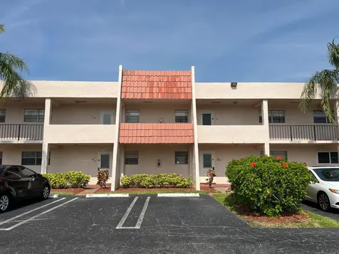 2500 Fiore Way Delray Beach FL 33445